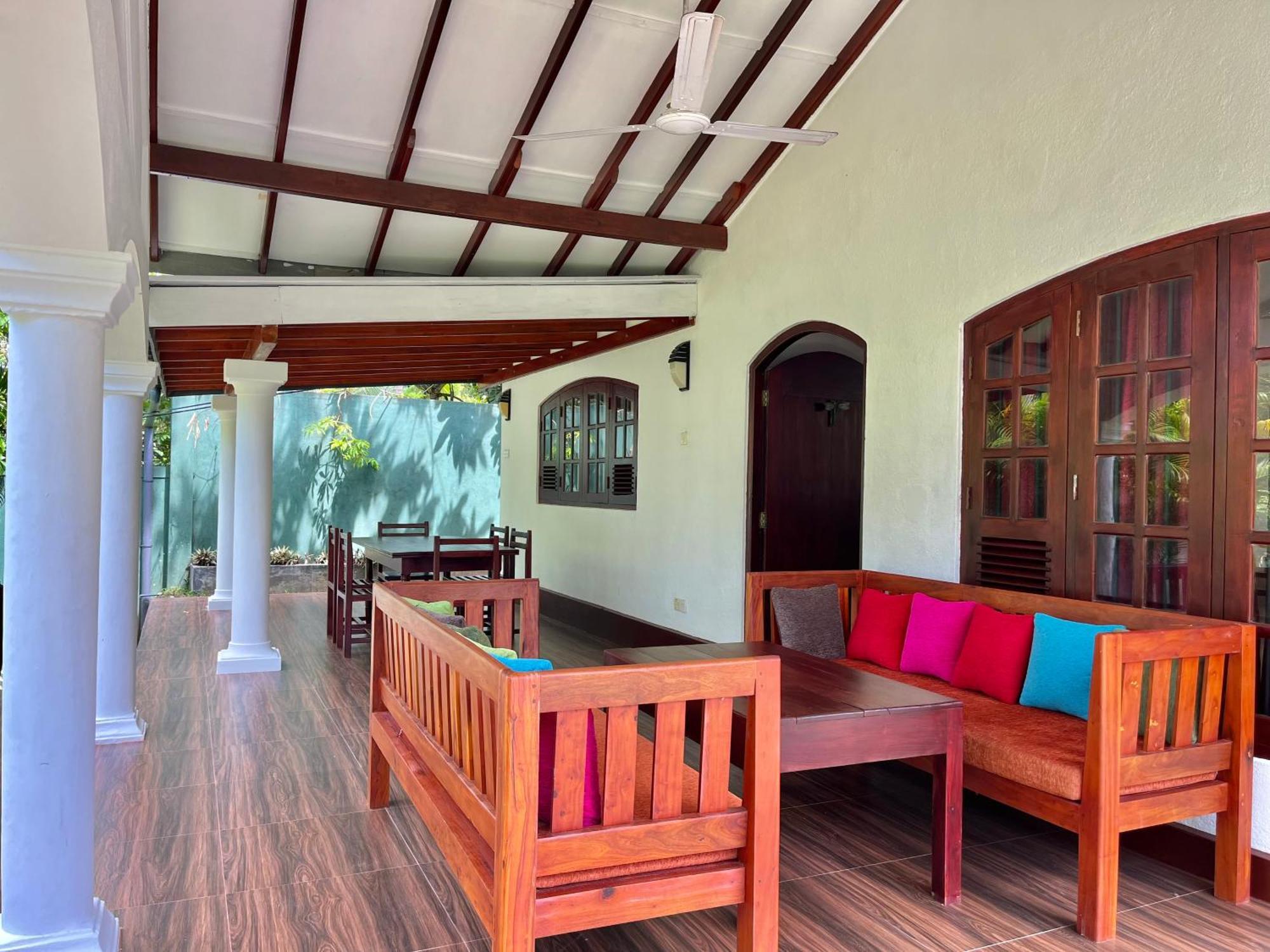 Garden Haven Hikkaduwa Villa Bagian luar foto